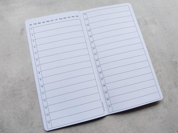 Undated Monthly Calendar Notebook on 2 Pages v1